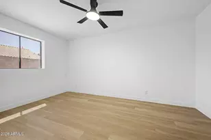 4021 E Amberwood Dr, Phoenix, AZ 85048 - Photo 22