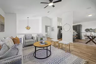 4021 E Amberwood Dr, Phoenix, AZ 85048 - Photo 4