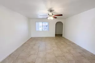 8107 W Meadowbrook Ave, Phoenix, AZ 85033 - Photo 8