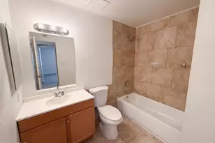 8107 W Meadowbrook Ave, Phoenix, AZ 85033 - Photo 6