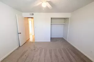 8107 W Meadowbrook Ave, Phoenix, AZ 85033 - Photo 20