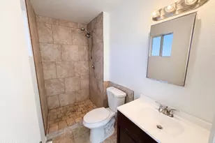 8107 W Meadowbrook Ave, Phoenix, AZ 85033 - Photo 18