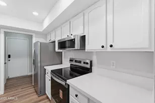 13324 N 26th Dr, Phoenix, AZ 85029 - Photo 6
