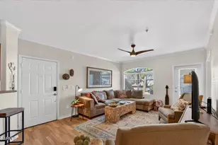 15095 N Thompson Peak Pkwy, Scottsdale, AZ 85260 - Photo 2