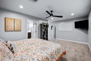 8749 E Sage Dr, Scottsdale, AZ 85250 - Photo 16