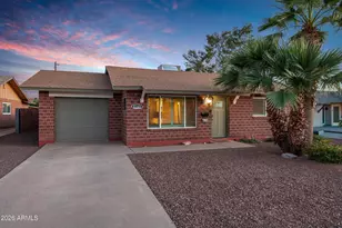 8749 E Sage Dr, Scottsdale, AZ 85250 - Photo 1