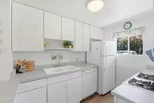 6125 E Indian School Rd, Scottsdale, AZ 85251 - Photo 14