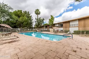 6125 E Indian School Rd, Scottsdale, AZ 85251 - Photo 12