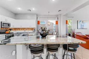 12445 W Fetlock Trail, Peoria, AZ 85383 - Photo 8