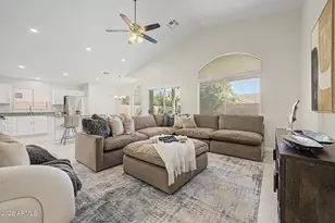 4413 E Villa Rita Dr, Phoenix, AZ 85032 - Photo 10