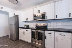 122 E Del Rio Dr, Tempe, AZ 85282 - Photo 6