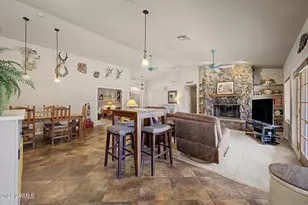 39949 N Central Ave, Phoenix, AZ 85086 - Photo 4