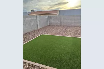 5630 S Daisy Patch Place, Phoenix, AZ 85040 - Photo 14