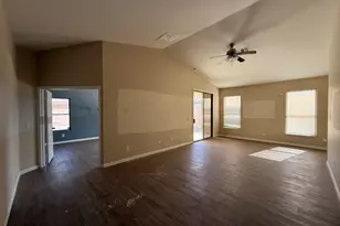 16214 W Latham St, Goodyear, AZ 85338 - Photo 4