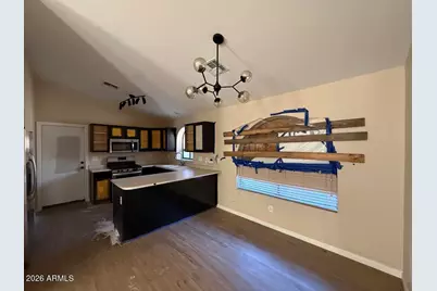 16214 W Latham Street, Goodyear, AZ 85338 - Photo 6
