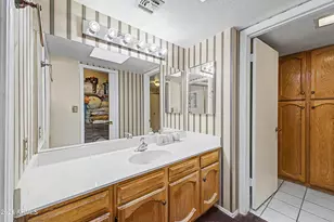 8301 N 21st Dr, Phoenix, AZ 85021 - Photo 12