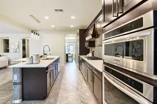 21602 N 36th St, Phoenix, AZ 85050 - Photo 14