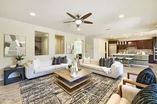 21602 N 36th St, Phoenix, AZ 85050 - Photo 4