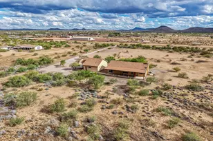 45812 W J-1 Ranch Rd, Wickenburg, AZ 85390 - Photo 34