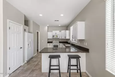 2319 W Beverly Road, Phoenix, AZ 85041 - Photo 4