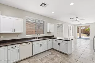 2319 W Beverly Rd, Phoenix, AZ 85041 - Photo 8