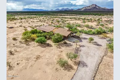 45812 W J-1 Ranch Road, Wickenburg, AZ 85390 - Photo 36