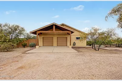45812 W J-1 Ranch Road, Wickenburg, AZ 85390 - Photo 2