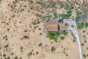 45812 W J-1 Ranch Rd, Wickenburg, AZ 85390 - Photo 38