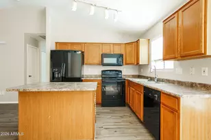 11017 W Wilshire Dr, Avondale, AZ 85392 - Photo 4