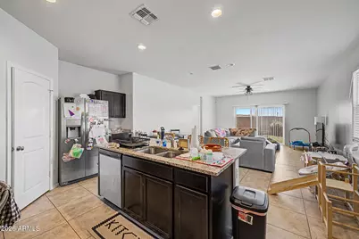 19258 N Toledo Avenue, Maricopa, AZ 85138 - Photo 10