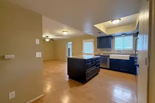 444 E Ivy St, Mesa, AZ 85203 - Photo 4
