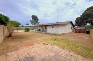 444 E Ivy St, Mesa, AZ 85203 - Photo 18