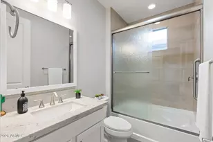 13455 W Andrew Ln, Peoria, AZ 85383 - Photo 12