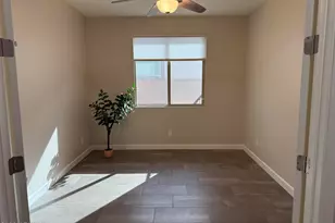13455 W Andrew Ln, Peoria, AZ 85383 - Photo 14