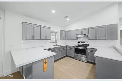 10048 W San Lazaro Drive, Arizona City, AZ 85123 - Photo 6