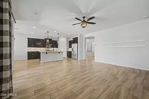 10250 E Thistle Ave, Mesa, AZ 85212 - Photo 4