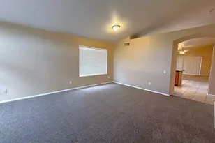 4707 E Frye Rd, Phoenix, AZ 85048 - Photo 2
