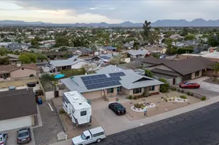 2460 E Claire Dr, Phoenix, AZ 85032 - Photo 2