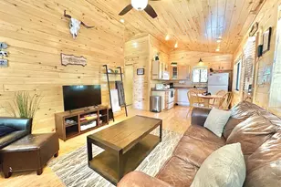2742 Fox Trl, Overgaard, AZ 85933 - Photo 6