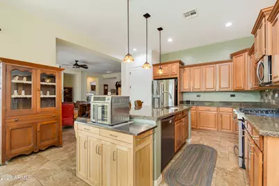 20501 W Hamilton Street, Buckeye, AZ 85396 - Photo 12