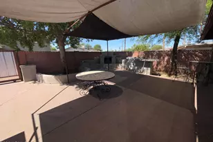 4427 W Catalina Dr, Phoenix, AZ 85031 - Photo 18