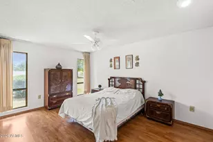 10801 W Caron Dr, Sun City, AZ 85351 - Photo 20
