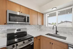 3640 N 86th Ln, Phoenix, AZ 85037 - Photo 14
