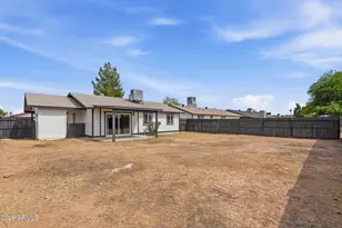 3640 N 86th Ln, Phoenix, AZ 85037 - Photo 32