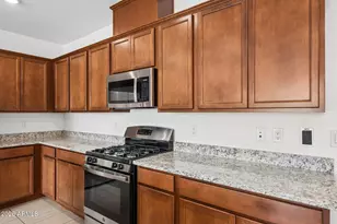760 E Doral Ave, Gilbert, AZ 85297 - Photo 8