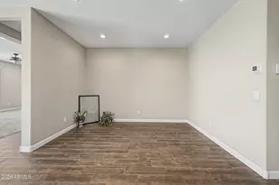 2011 W Yellowbird Ln, Phoenix, AZ 85085 - Photo 8
