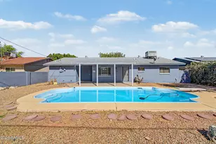 8128 N 41st Dr, Phoenix, AZ 85051 - Photo 2