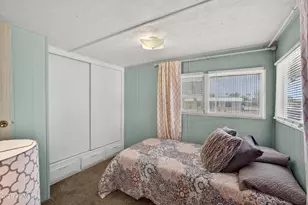 523 S Park View Cir, Mesa, AZ 85208 - Photo 28