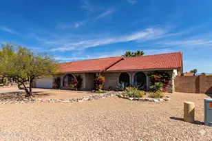 14053 N Hampstead Dr, Fountain Hills, AZ 85268 - Photo 2