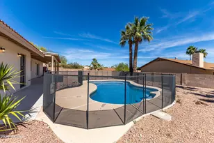 14053 N Hampstead Dr, Fountain Hills, AZ 85268 - Photo 2